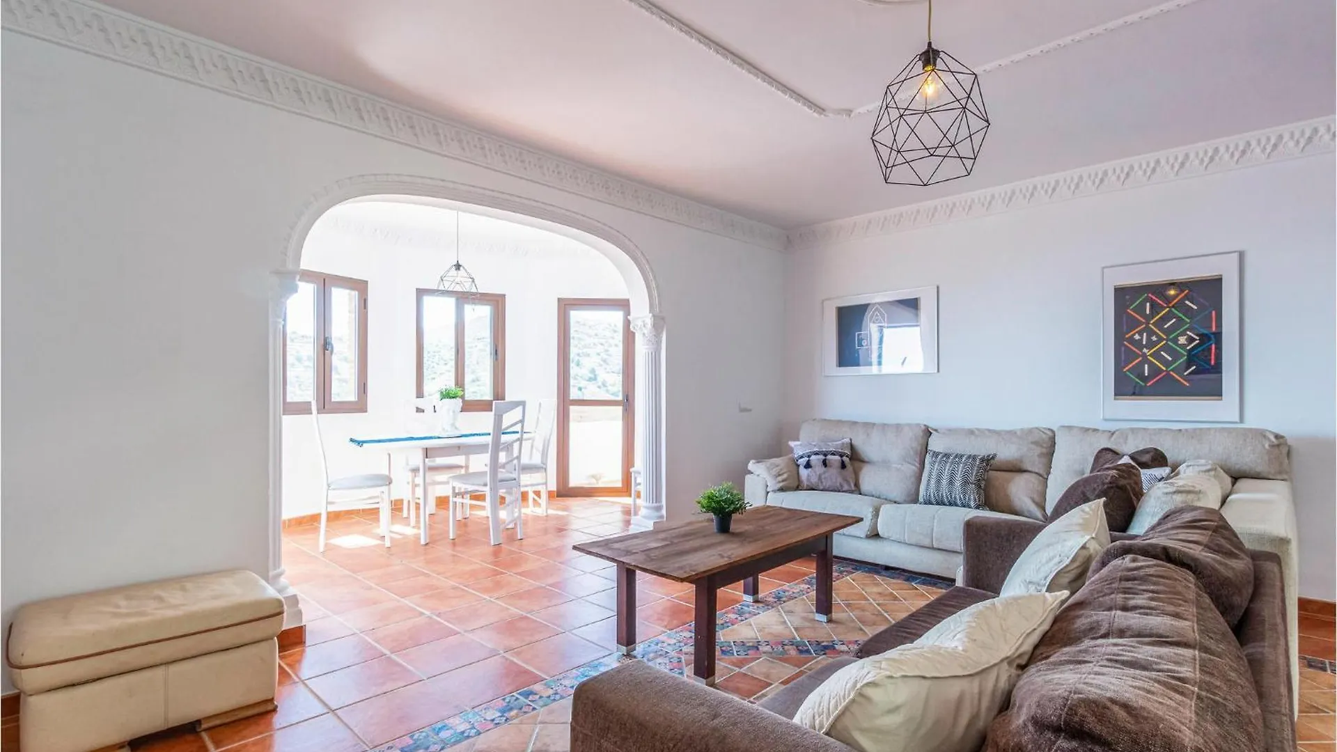 Nice Home In Malaga With Jacuzzi 0*,