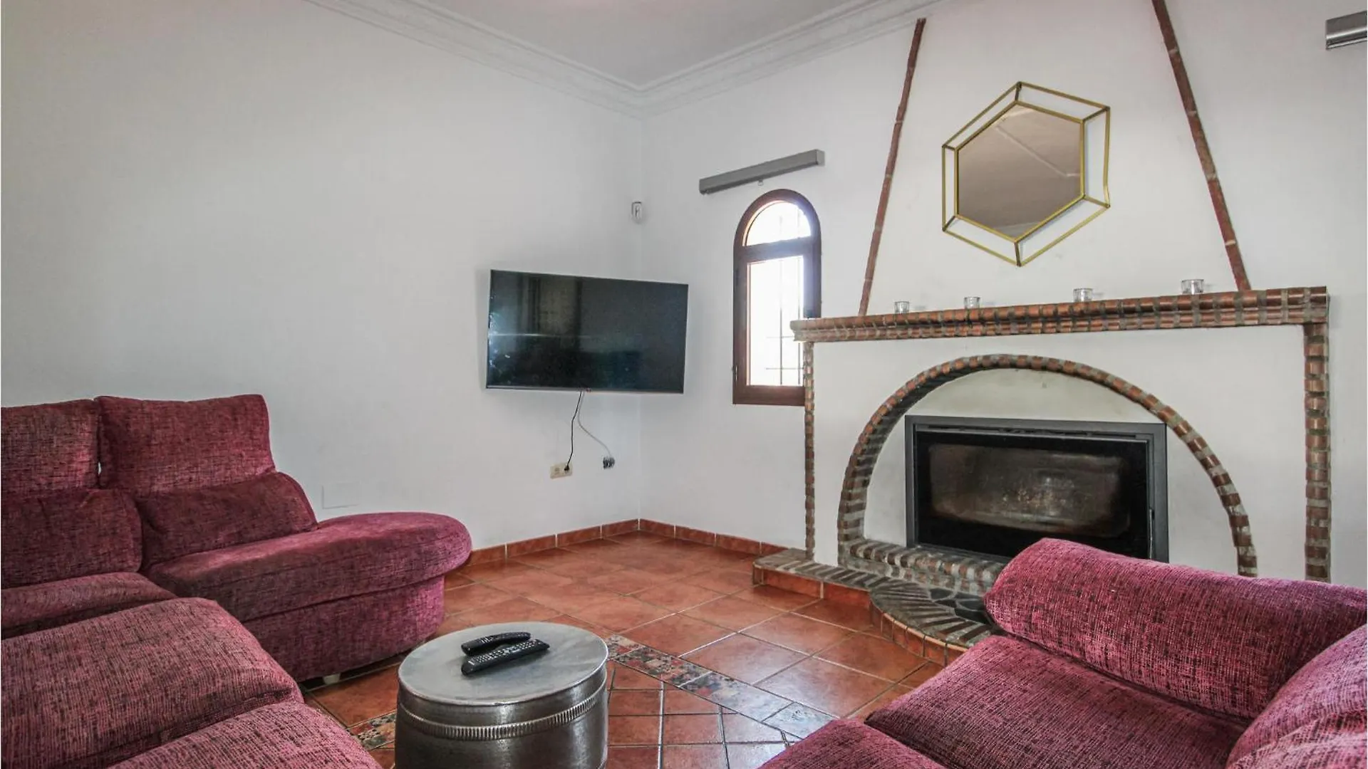 Holiday home Nice Home In Malaga With Jacuzzi