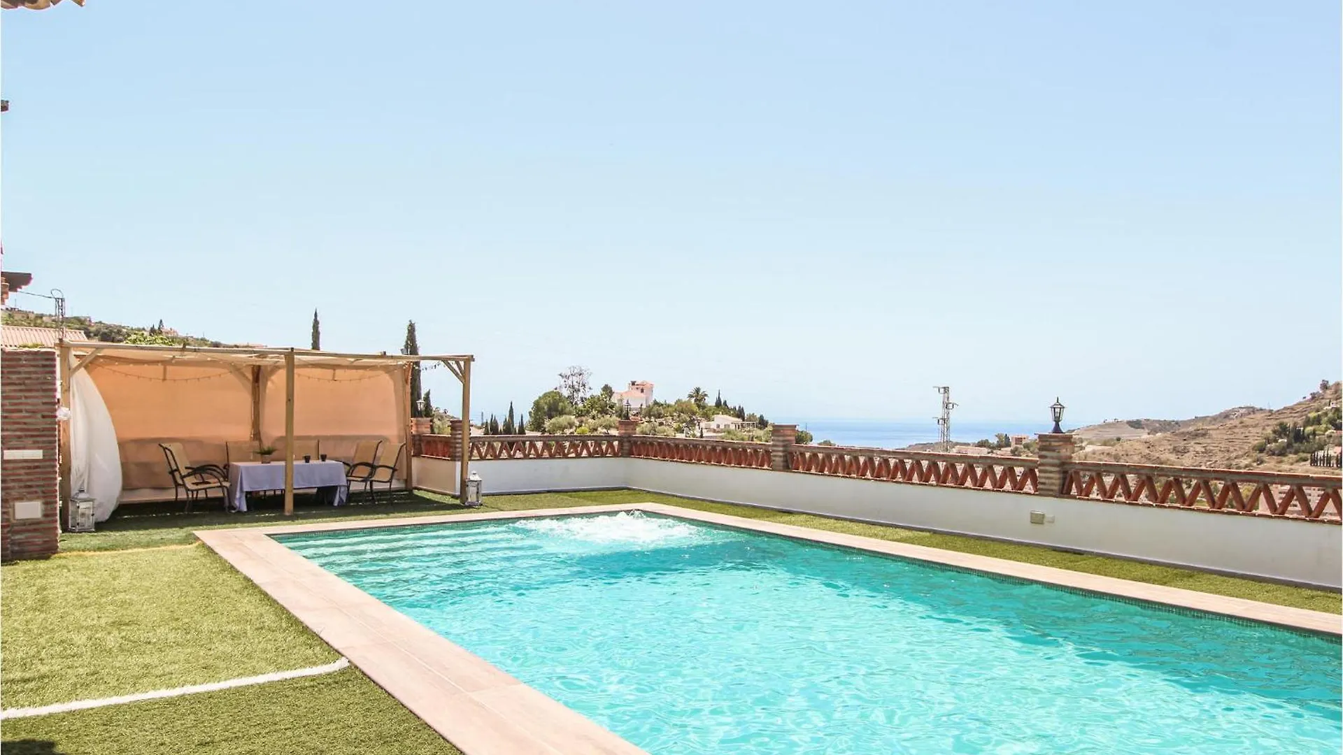 Nice Home In Malaga With Jacuzzi Holiday home
