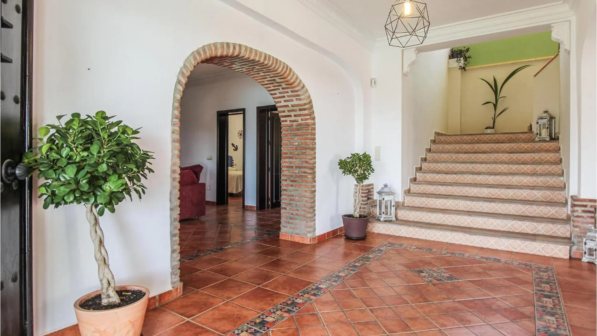 Nice Home In Malaga With Jacuzzi Holiday home